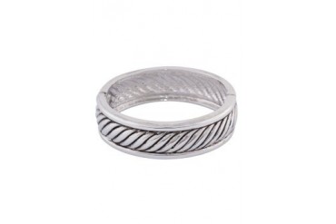 eslystyle.com Feather Linings Bangle