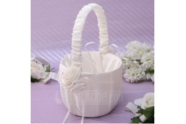Lovely Flower Basket in Satin With Ribbons (102037351)