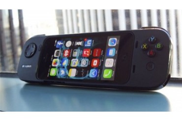 Logitech PowerShell Controller with Battery for iPhone 5/5S