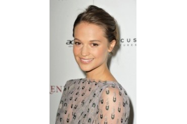 Alicia Vikander At Arrivals For Anna Karenina Premiere Photo Print (8 x 10)