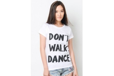 Roundneck Statement Tee