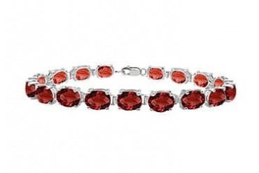 Sterling Silver Prong Set Oval Garnet Bracelet with 15.00 CT TGW