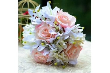 Graceful Free-Form Satin Bridal Bouquets (124032042)