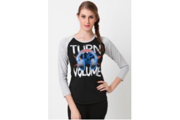 Chin T-shirt
