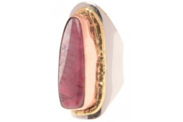Rosy Isis Ring
